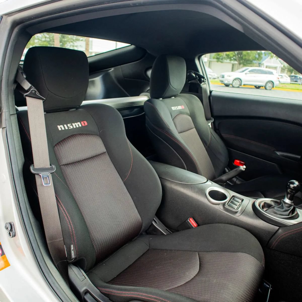 Used 2009 Nissan 370Z NISMO RWD image 18