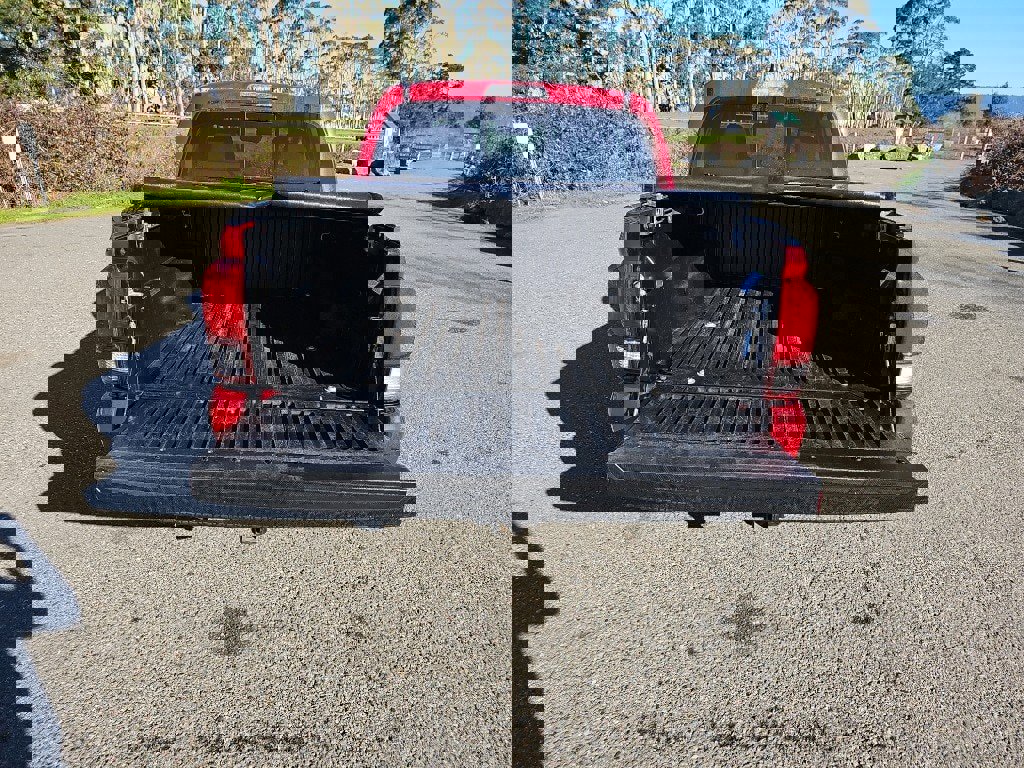 Used 2020 Toyota Tacoma SR5 image 6