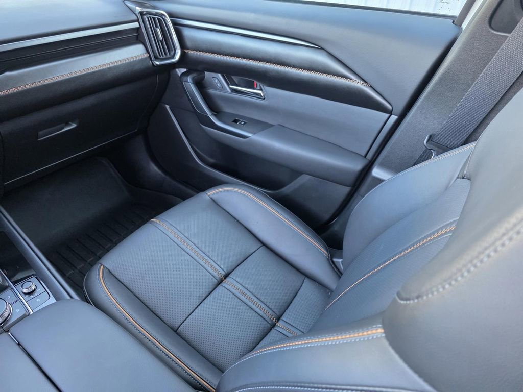 Used 2024 MAZDA CX-50 2.5 Turbo w/ Premium Plus Pkg image 28