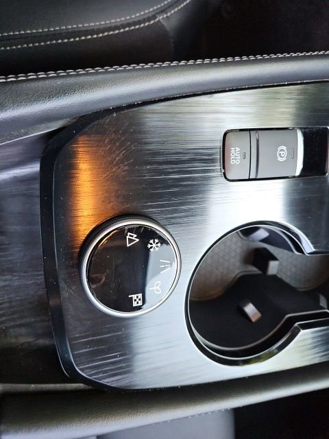 Used 2021 Nissan Rogue SL image 30