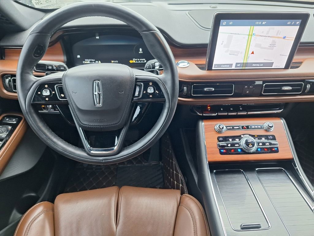 Used 2020 Lincoln Aviator Reserve w/ Equipment Group 202A AWD/4WD image 21