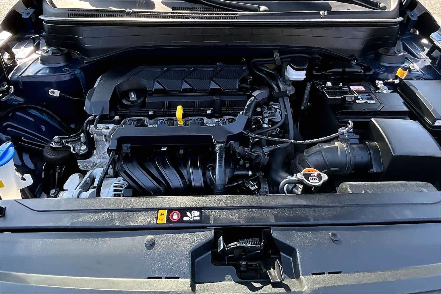 Used 2024 Hyundai Venue Limited FWD image 30