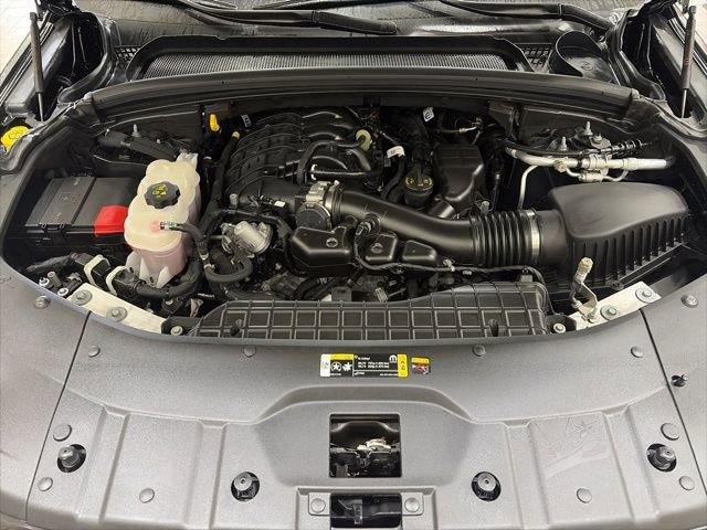 Used 2024 Jeep Grand Cherokee Altitude AWD/4WD image 18