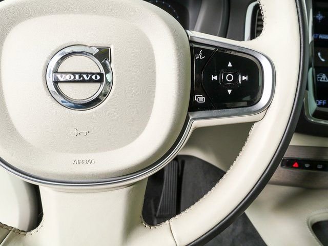 Used 2020 Volvo XC90 T6 Inscription w/ Protection Package Premier image 11