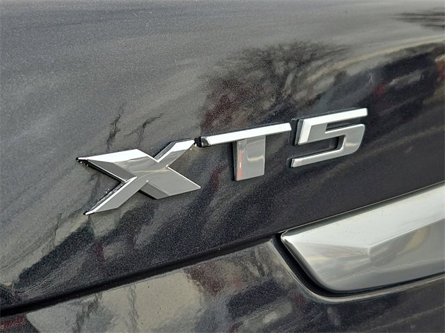 Used 2021 Cadillac XT5 Premium Luxury image 34