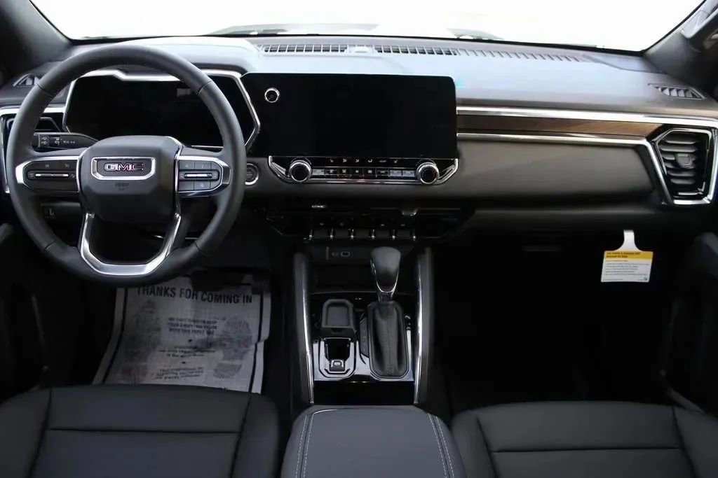 New 2026 GMC Canyon Elevation w/ Convenience Package image 31