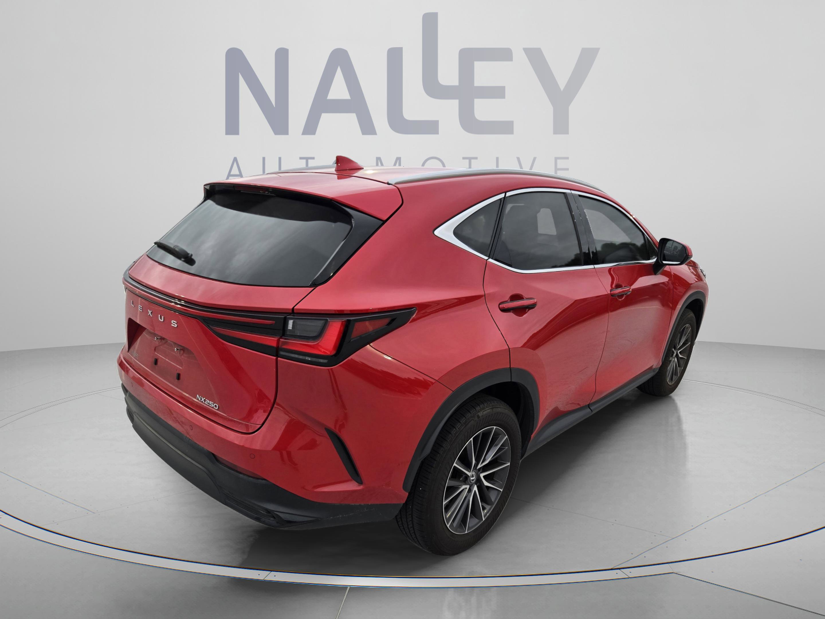 Used 2025 Lexus NX 250 FWD w/ Accessory Package (Z1) image 4