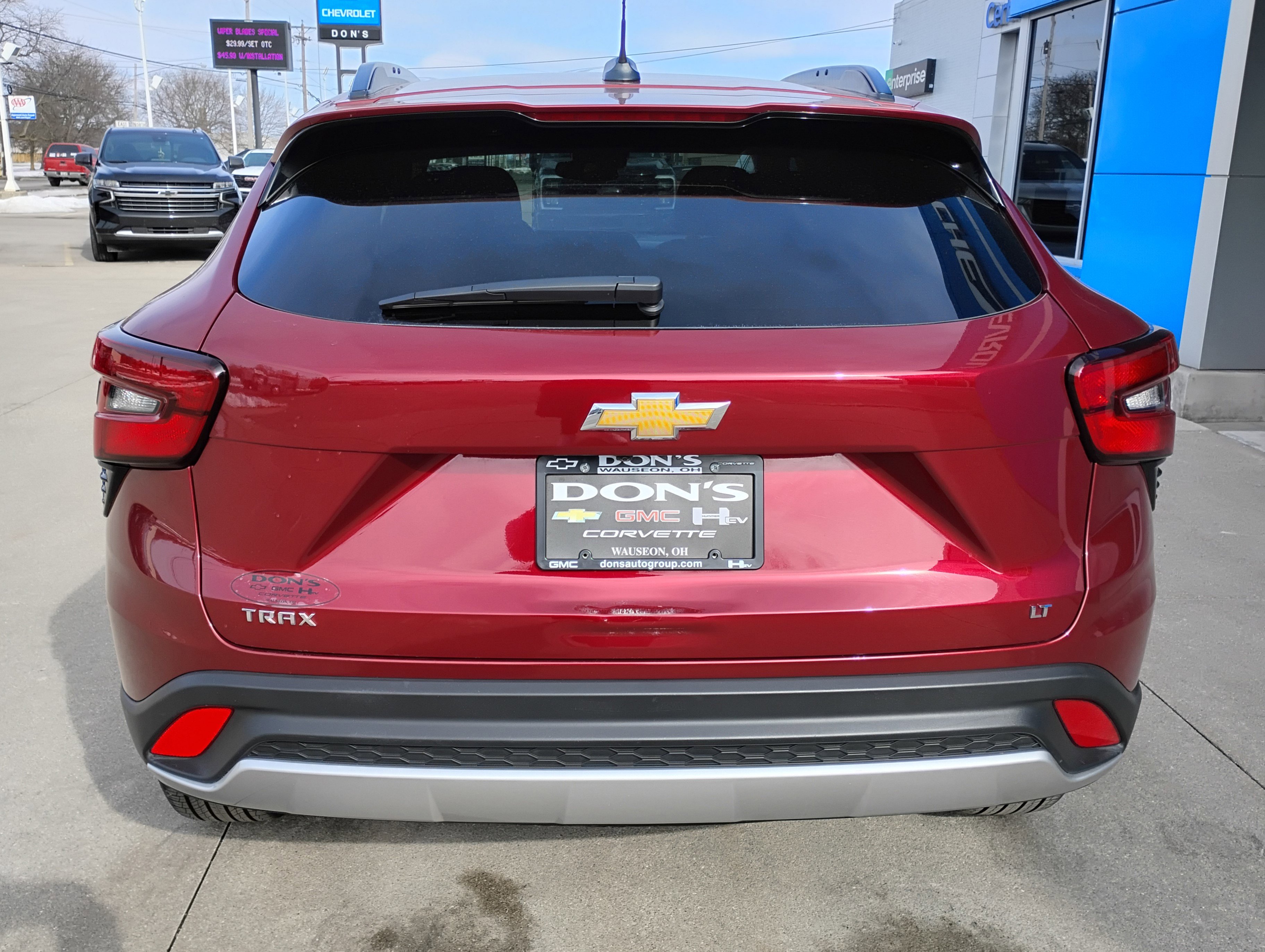 Used 2025 Chevrolet Trax LT w/ LT Convenience Package image 32