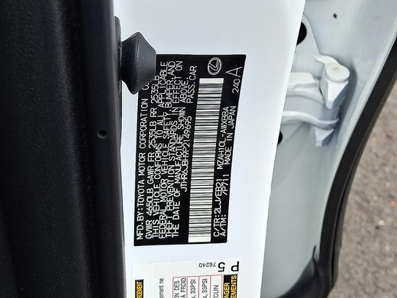 Certified 2023 Lexus UX 250h F Sport FWD image 30