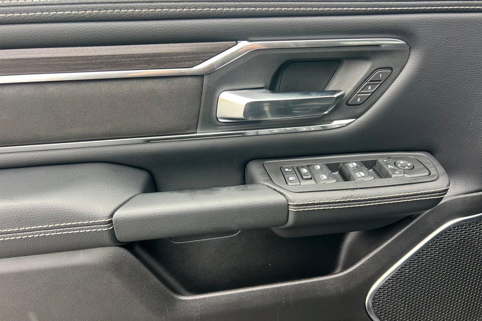 New 2026 RAM 1500 Laramie image 11