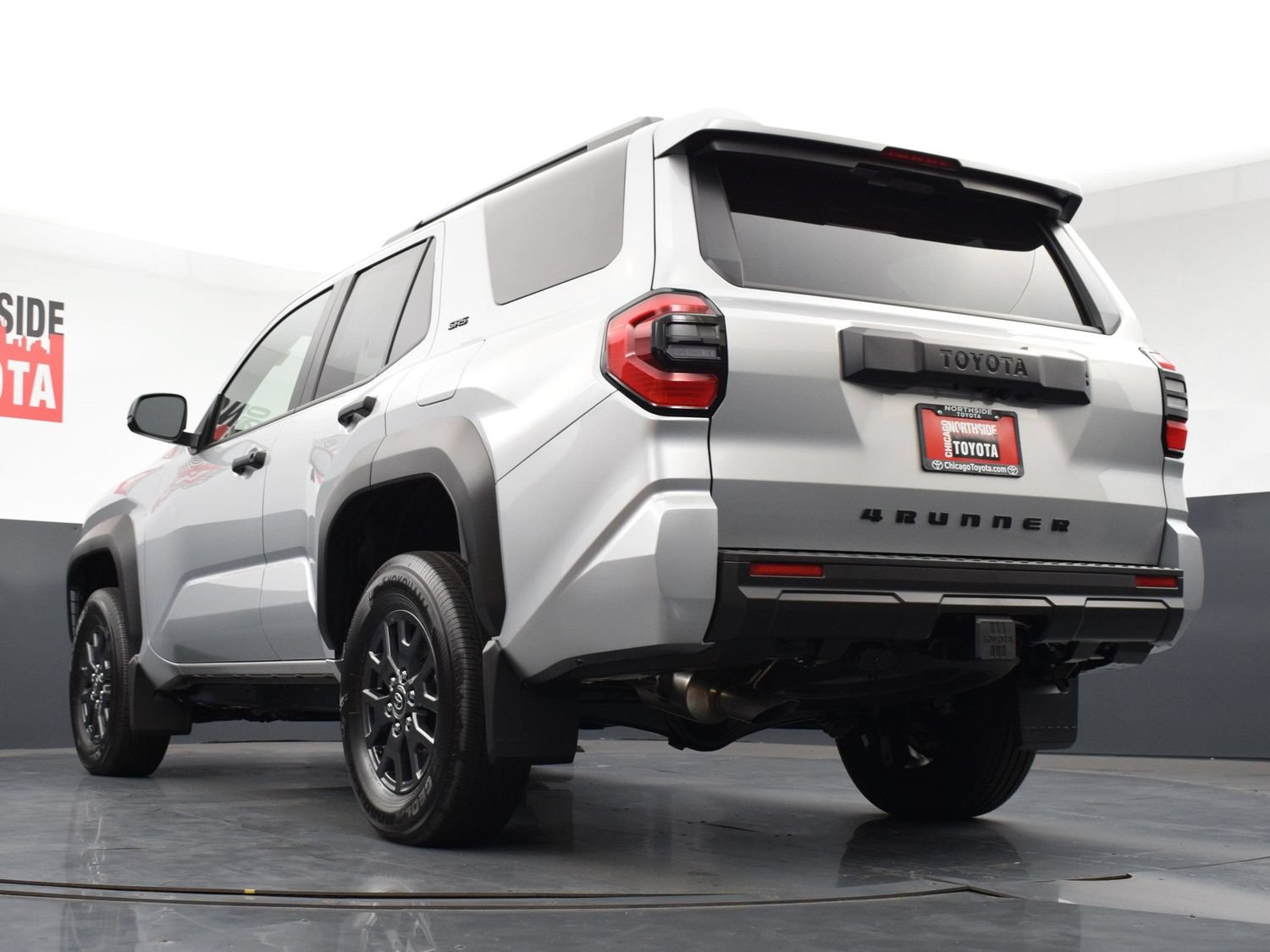 Used 2026 Toyota 4Runner SR5 AWD/4WD image 30