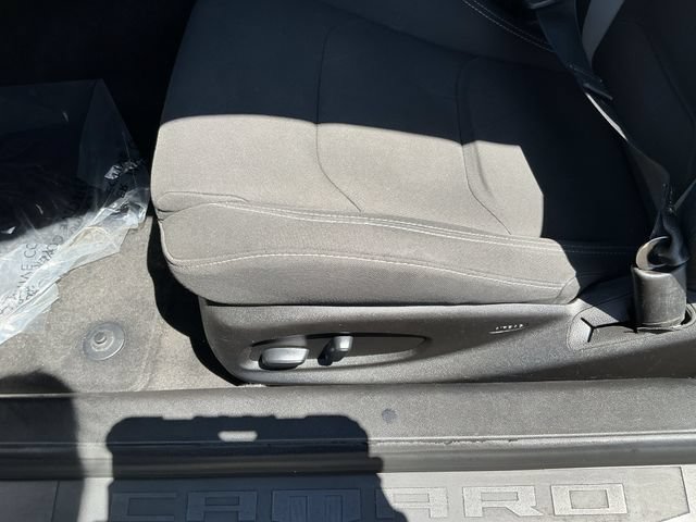 Used 2019 Chevrolet Camaro LT RWD image 16