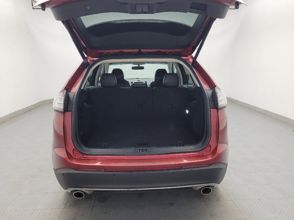 Used 2015 Ford Edge Titanium FWD image 29