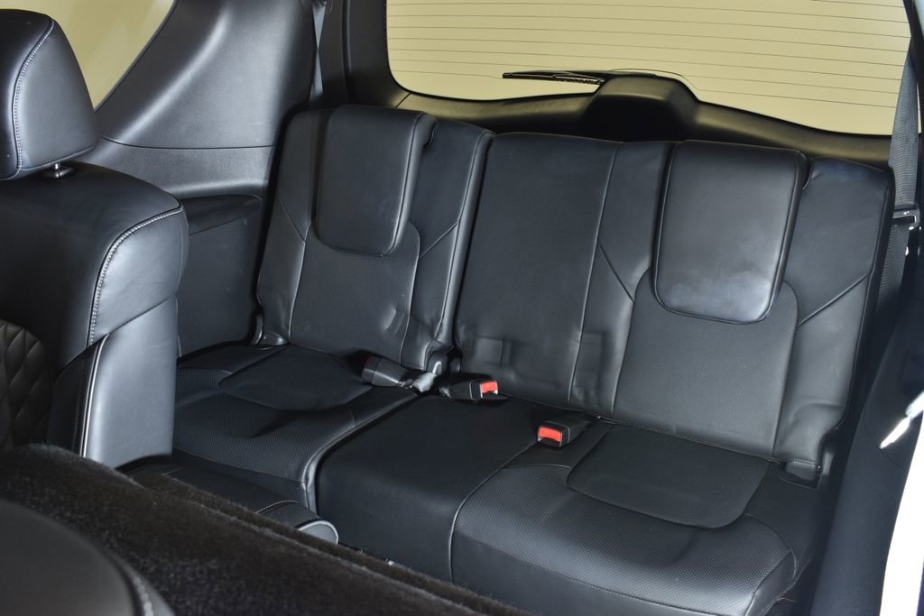 Used 2024 INFINITI QX80 Sensory image 41