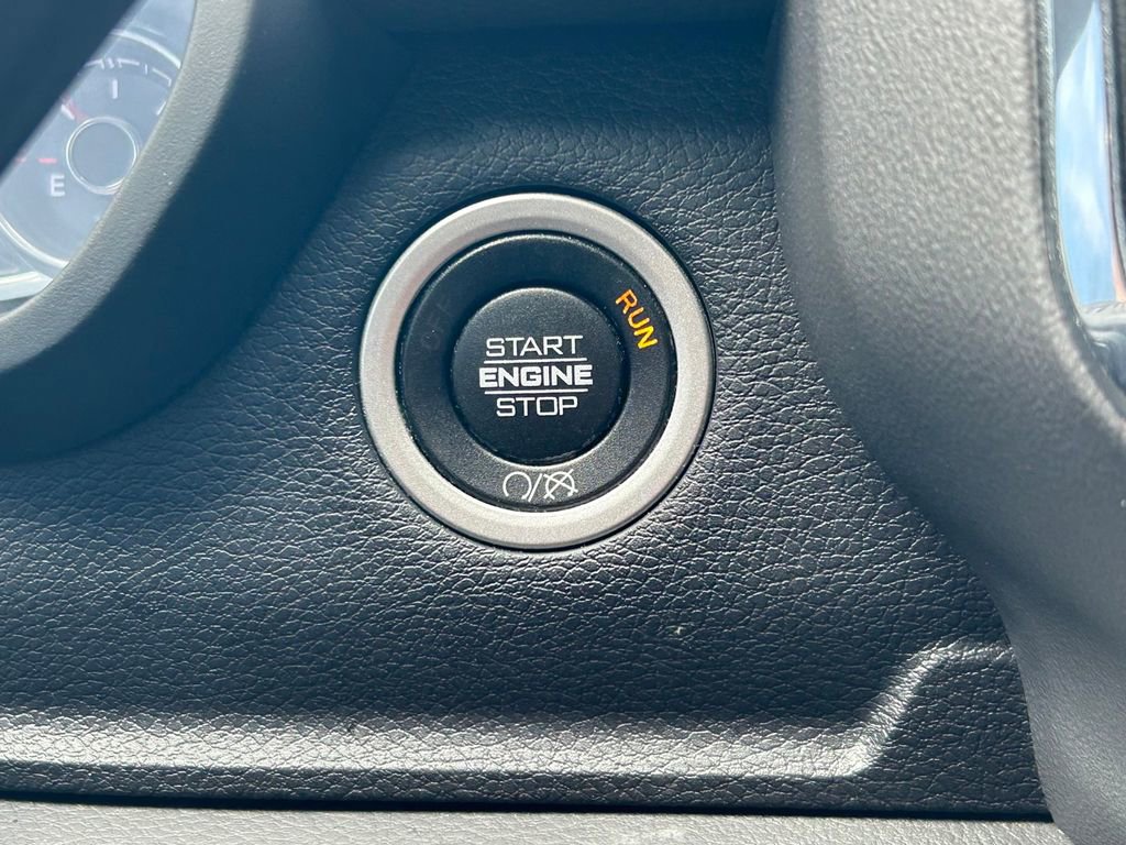 Used 2022 RAM 2500 Laramie w/ Night Edition image 33