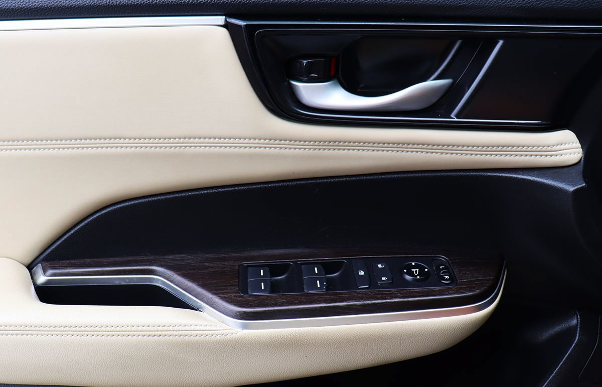 Used 2018 Honda Clarity Plug-In Hybrid image 38