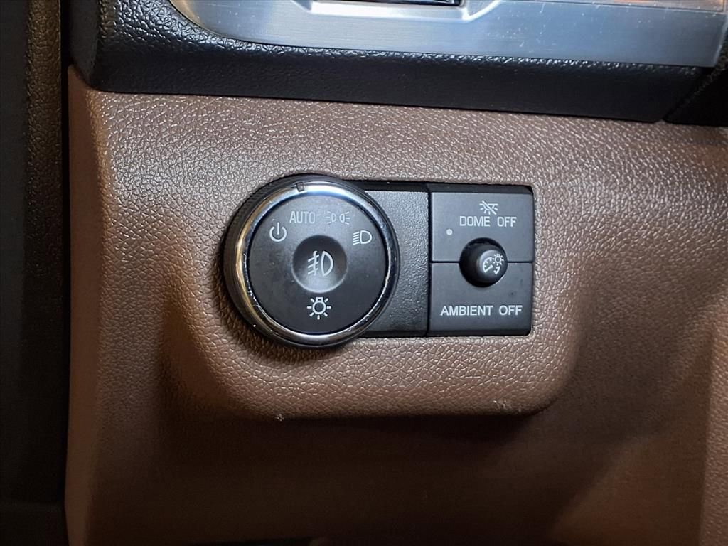 Used 2016 GMC Acadia SLT image 13