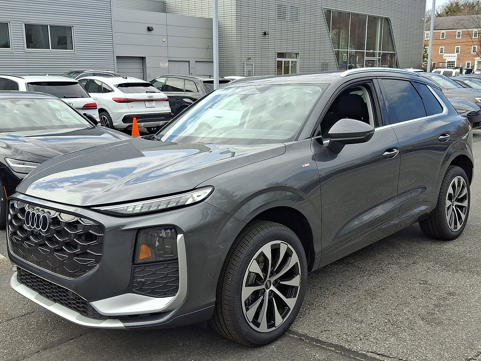 New 2026 Audi Q3 quattro 2.0T image 2