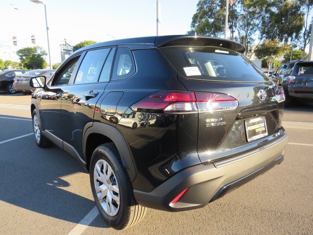 New 2026 Toyota Corolla Cross L image 8
