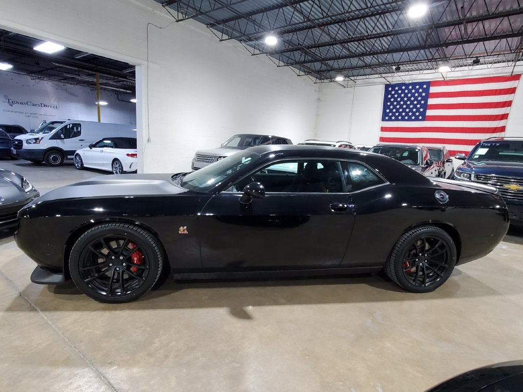 Used 2021 Dodge Challenger R/T Scat Pack w/ T/A Package RWD image 13