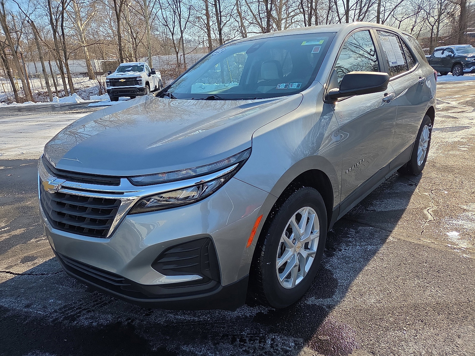 Used 2023 Chevrolet Equinox LS w/ LS Convenience Package image 7