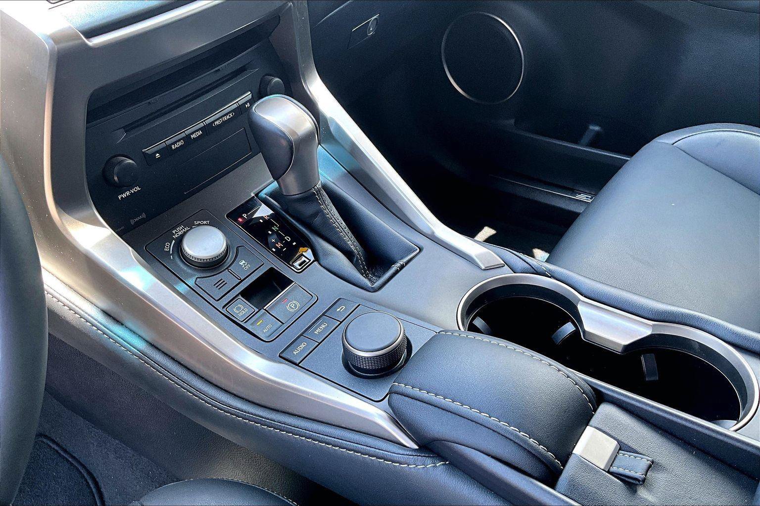 Used 2015 Lexus NX 200t FWD image 18