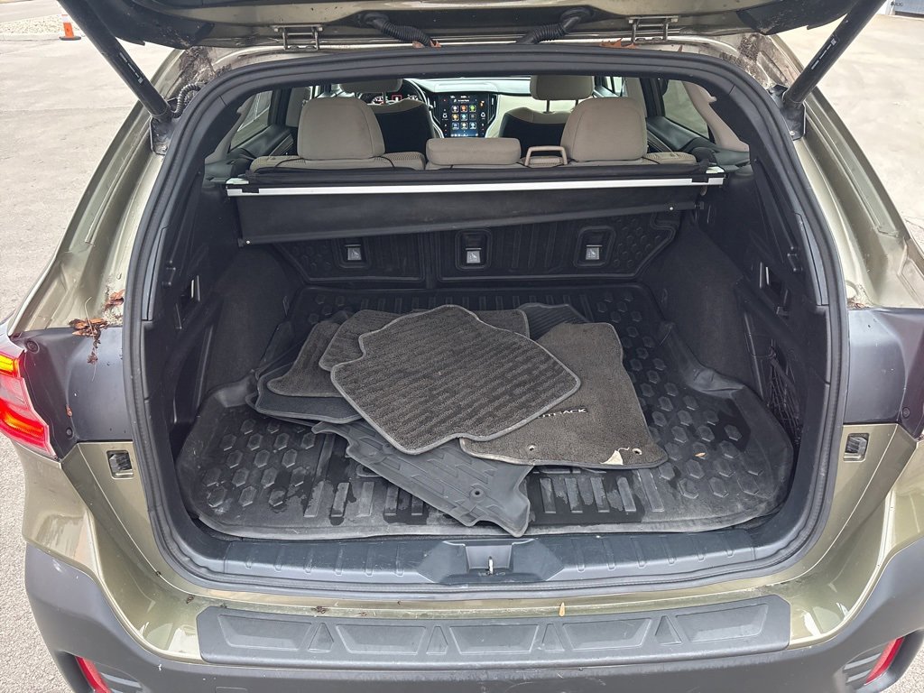 Used 2020 Subaru Outback Premium w/ Popular Package #1 image 26