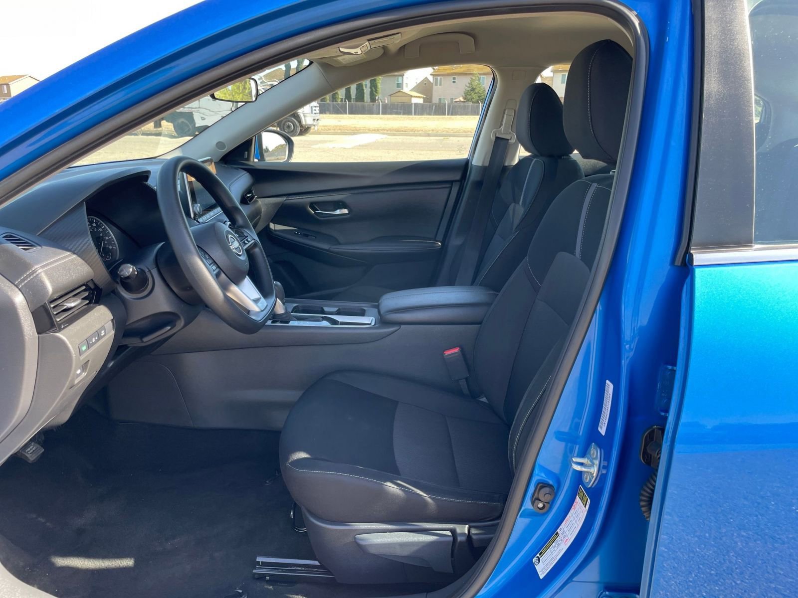 Used 2025 Nissan Sentra SV image 25