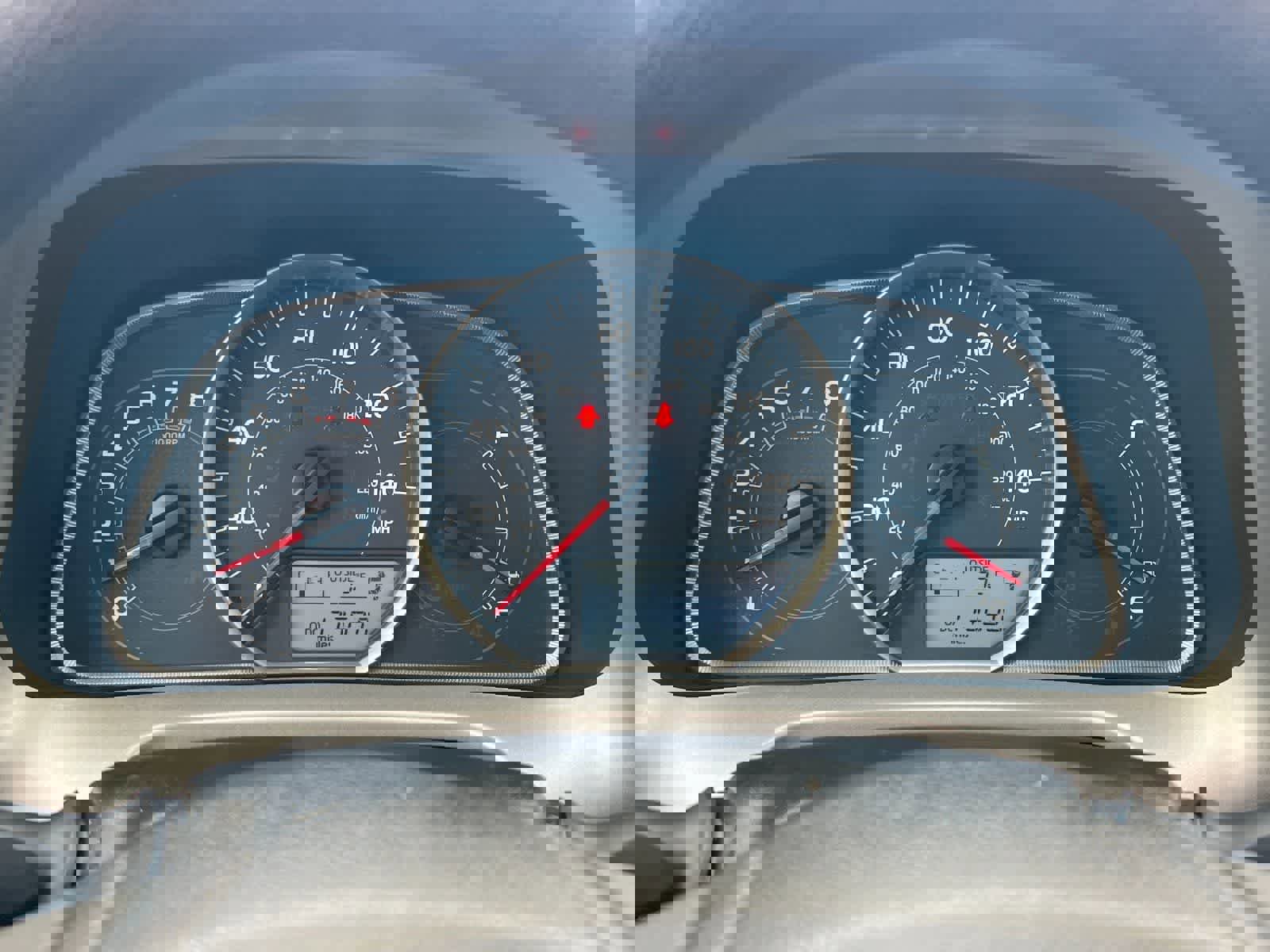 Used 2013 Toyota RAV4 LE image 24