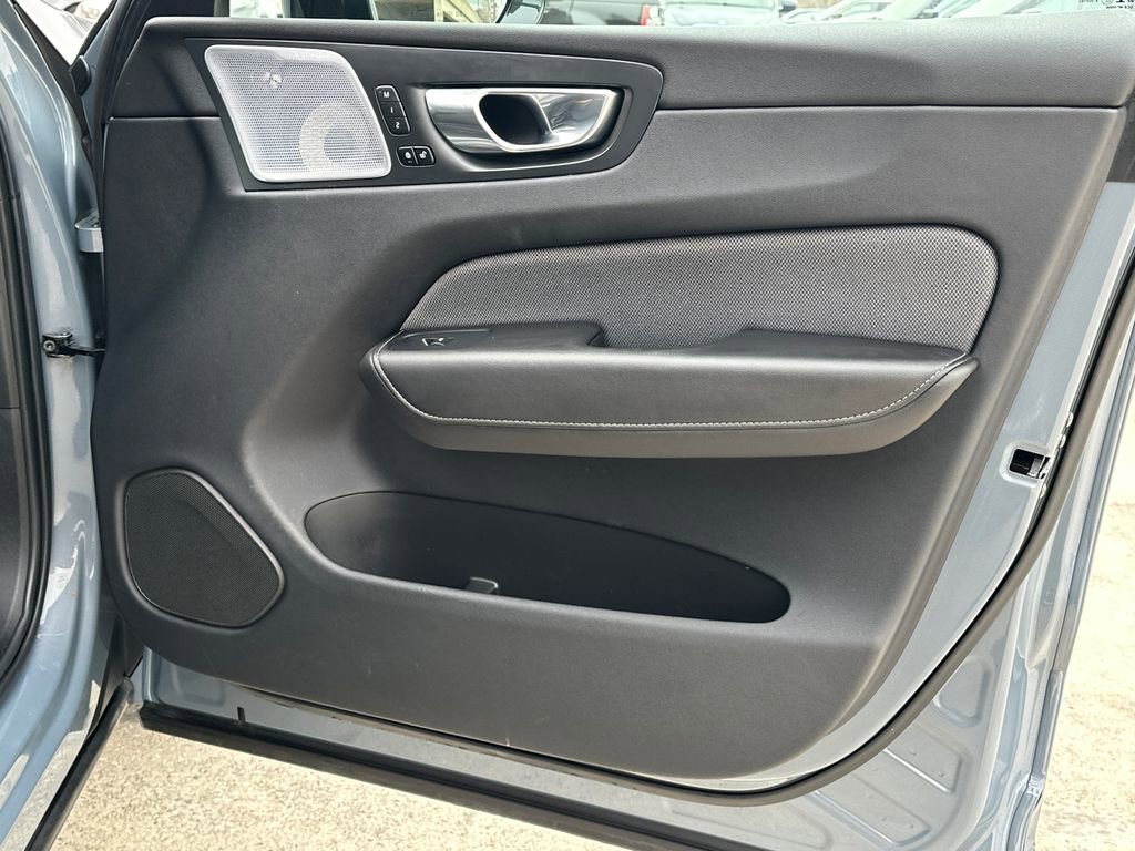 Used 2022 Volvo XC60 T8 Polestar image 16