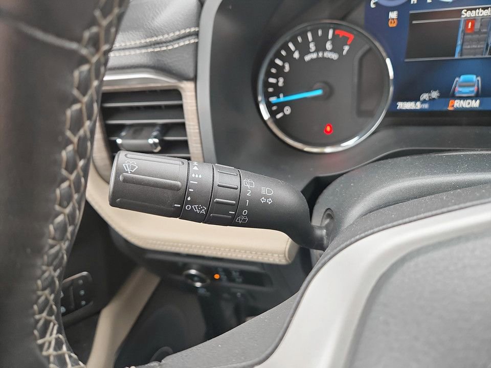 Used 2024 Ford Expedition Limited AWD/4WD image 18
