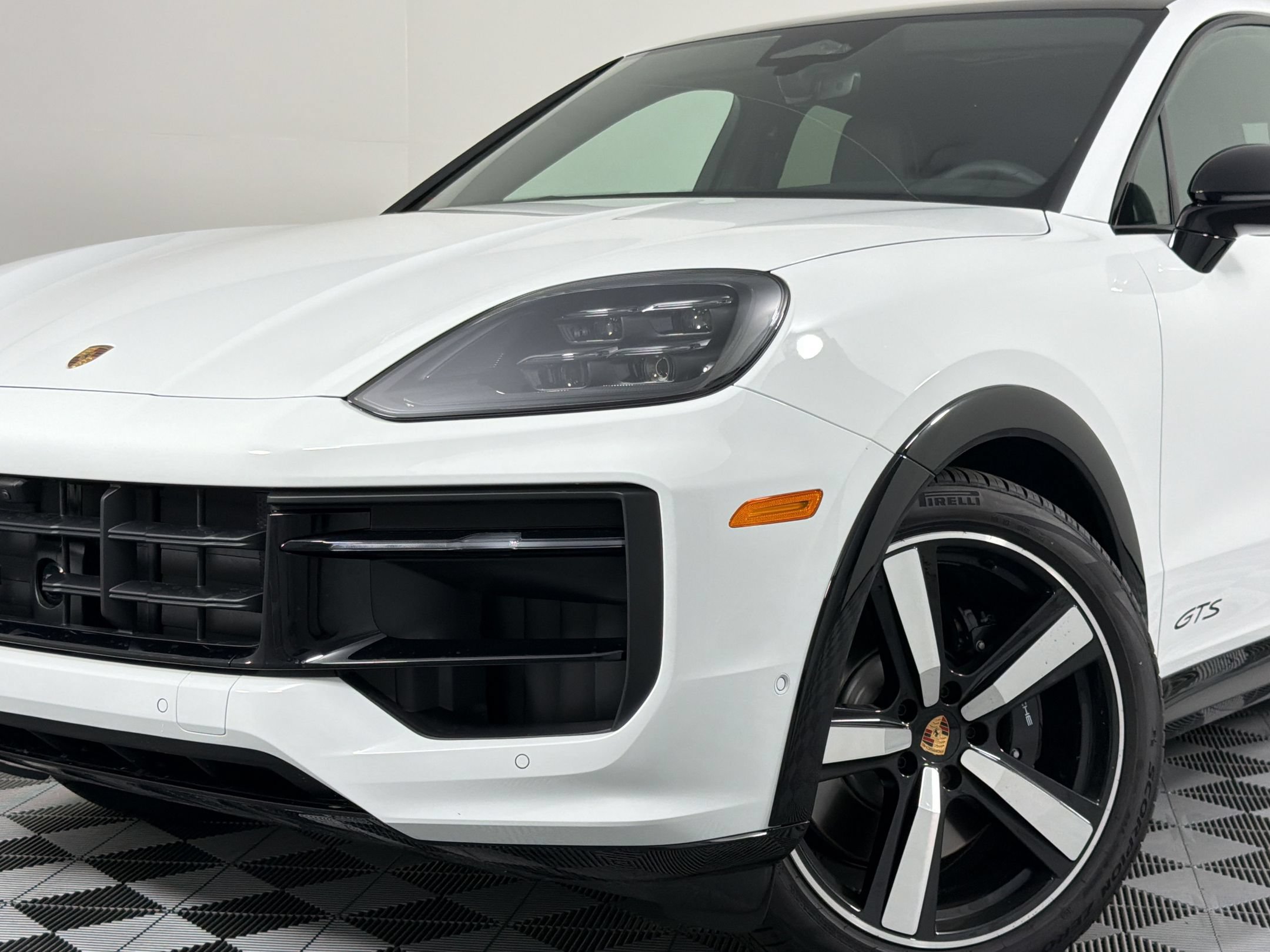 New 2026 Porsche Cayenne GTS AWD/4WD image 23