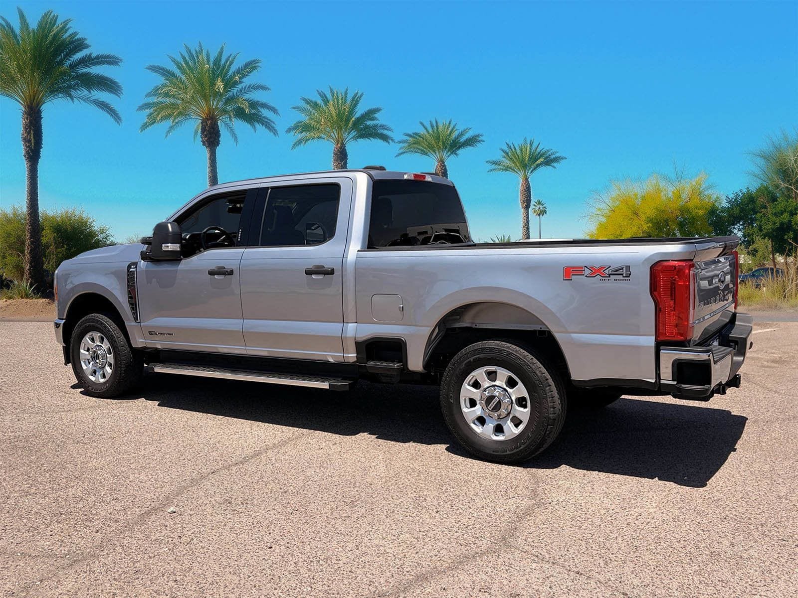 Certified 2023 Ford F250 XLT w/ FX4 Off-Road Package AWD/4WD image 3