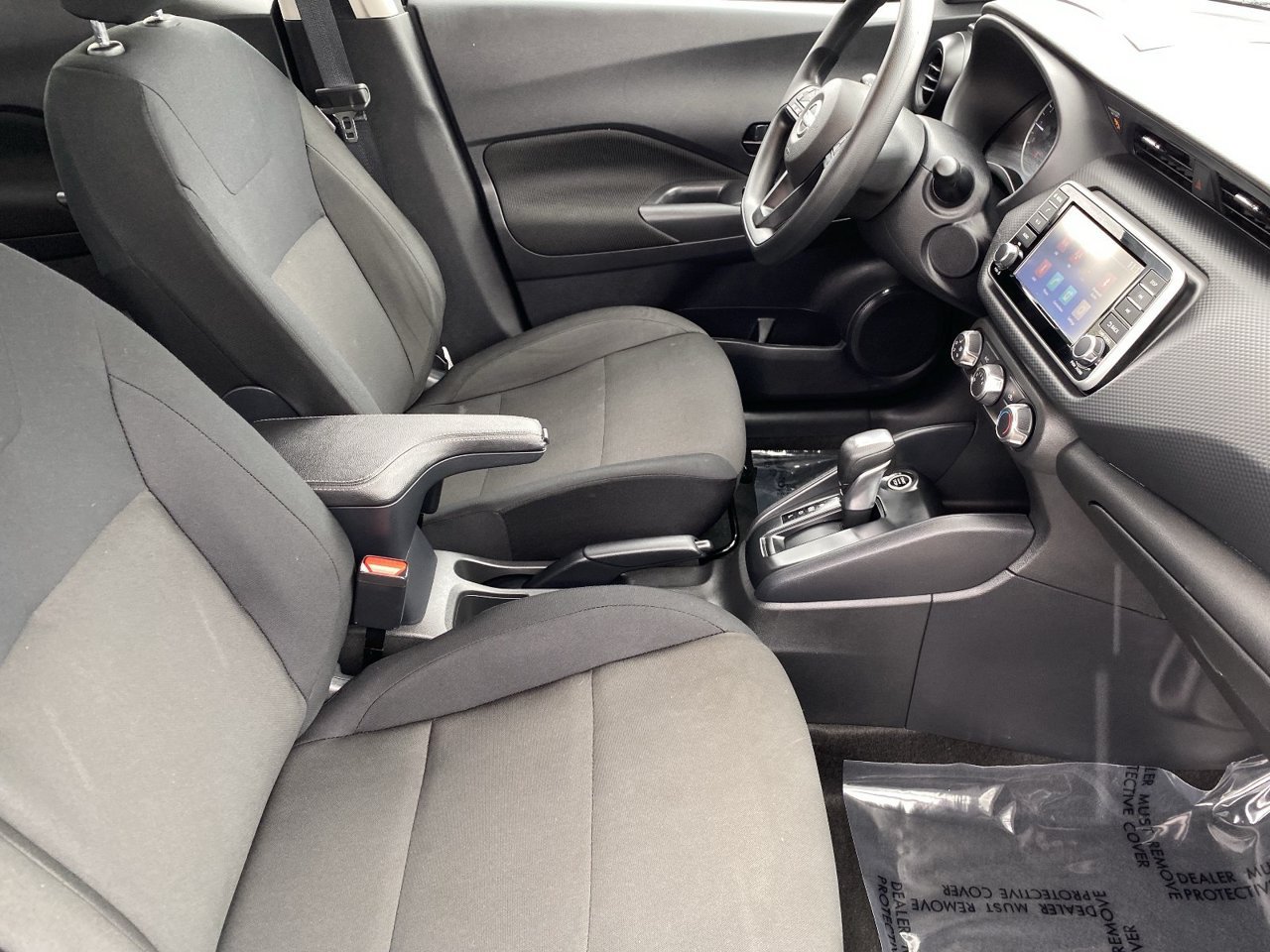 Certified 2025 Nissan Kicks Play S FWD image 10