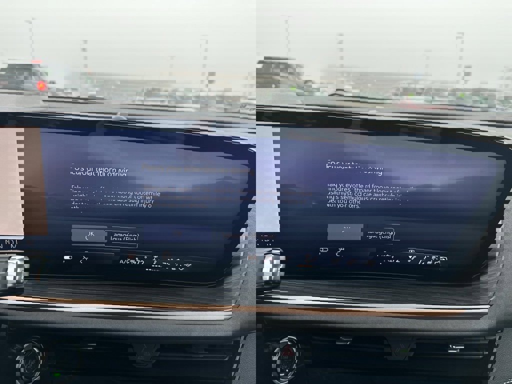 New 2025 Buick Envision Sport Touring image 24