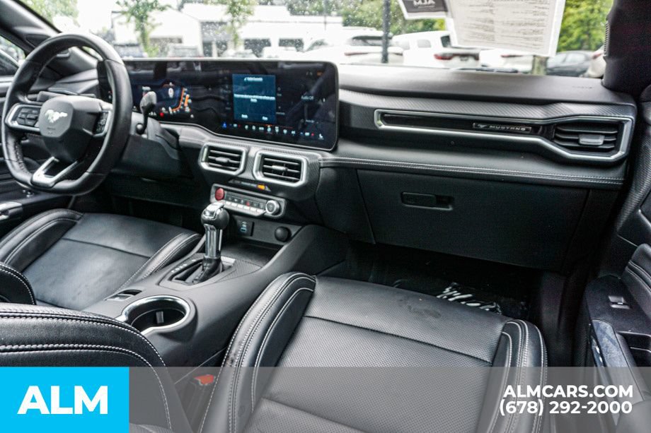 Used 2025 Ford Mustang Premium RWD image 23