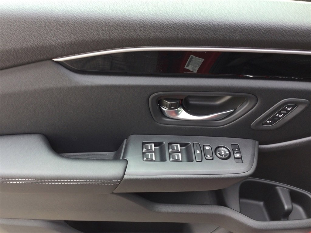 New 2025 Honda Pilot EX-L image 22