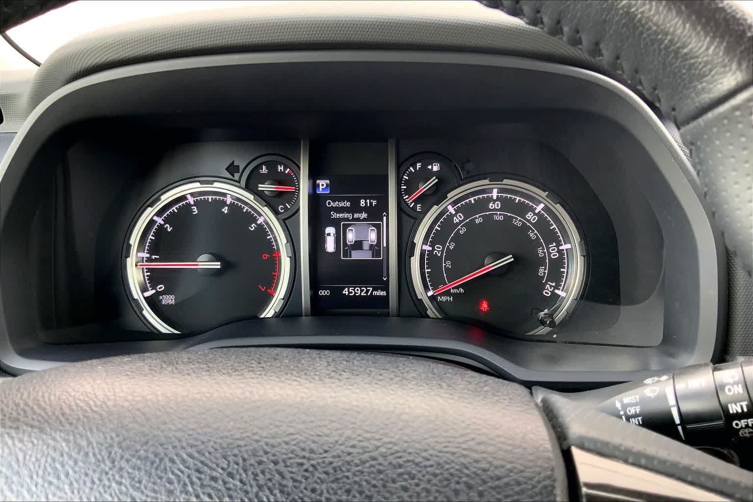 Used 2024 Toyota 4Runner TRD Off-Road AWD/4WD image 17