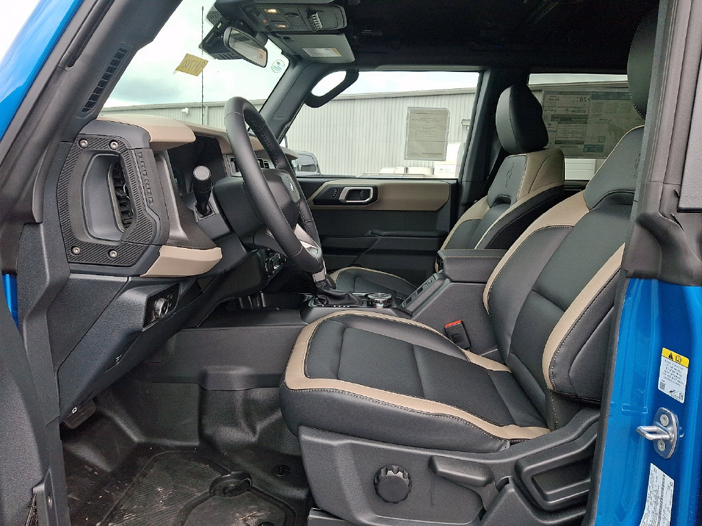 New 2026 Ford Bronco Big Bend w/ Black Diamond Package AWD/4WD image 9