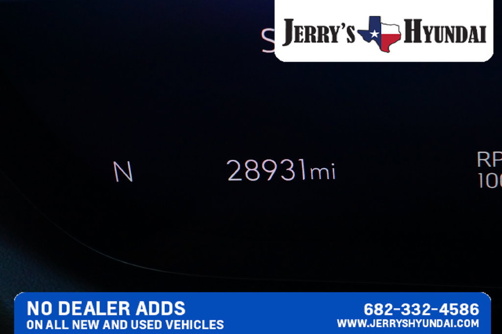 Used 2025 Buick Enclave Avenir w/ Super Cruise Package FWD image 12
