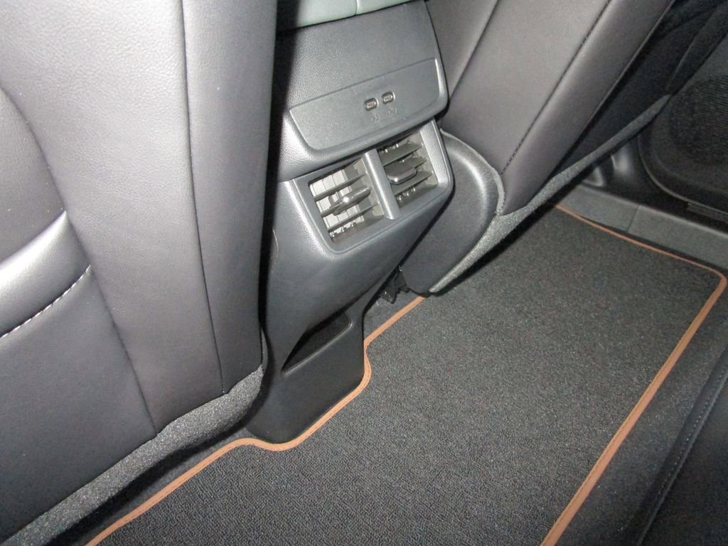 New 2026 GMC Terrain AT4 w/ Technology Package II image 18