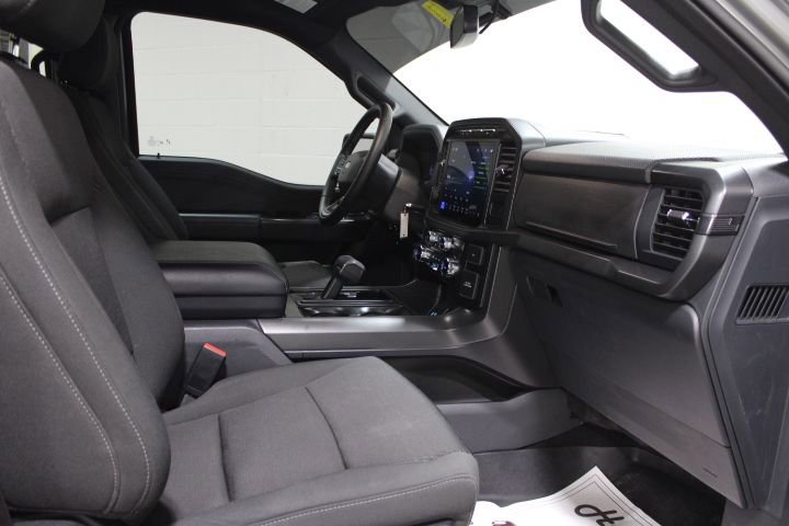 Used 2024 Ford F150 XLT w/ XLT Black Appearance Package image 26