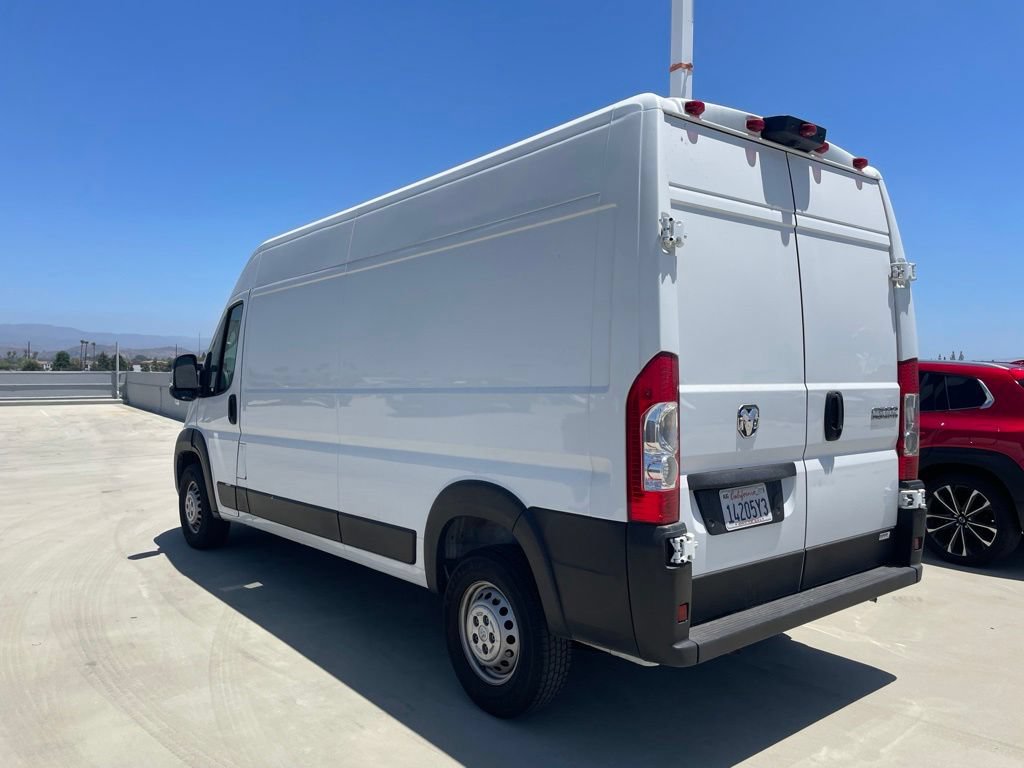 Used 2024 RAM ProMaster 2500 w/ Convenience Group FWD image 4