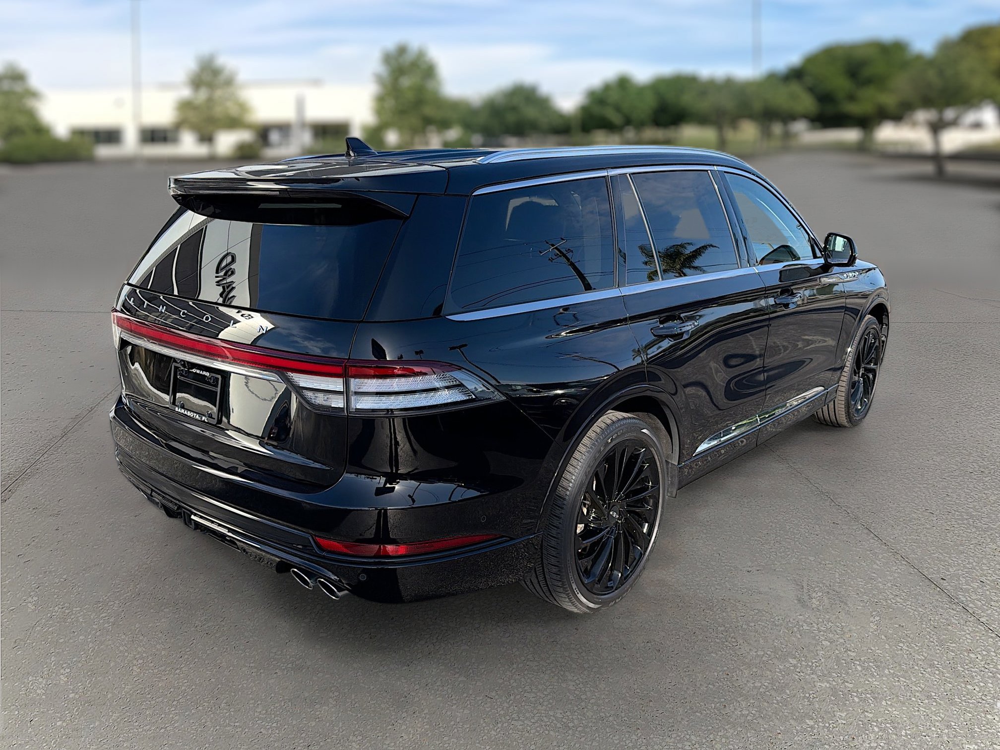 Used 2021 Lincoln Aviator Reserve w/ Equipment Group 210A AWD/4WD image 7