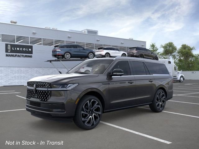 New 2026 Lincoln Navigator L Black Label AWD/4WD image 1