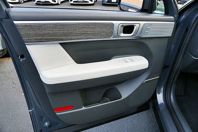 Certified 2024 Hyundai Santa Fe Limited image 25