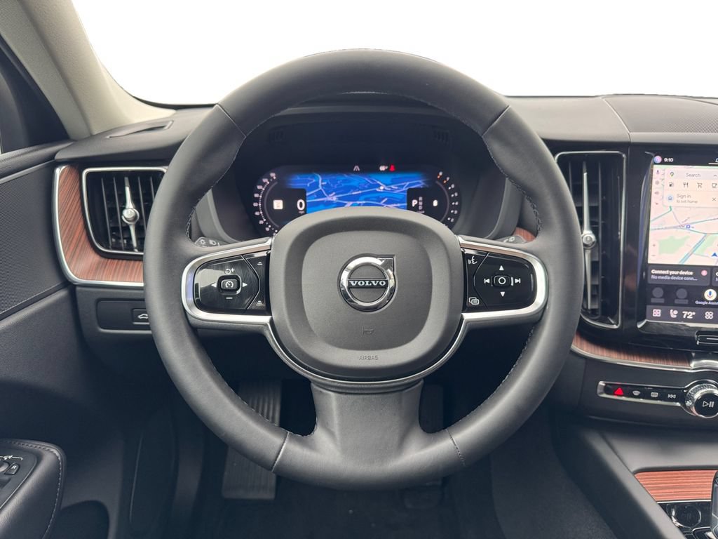 Certified 2023 Volvo XC60 B5 Plus w/ Protection Package Premier AWD/4WD image 14