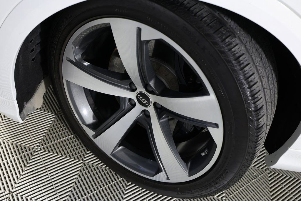 Used 2024 Audi SQ8 Prestige AWD/4WD image 43