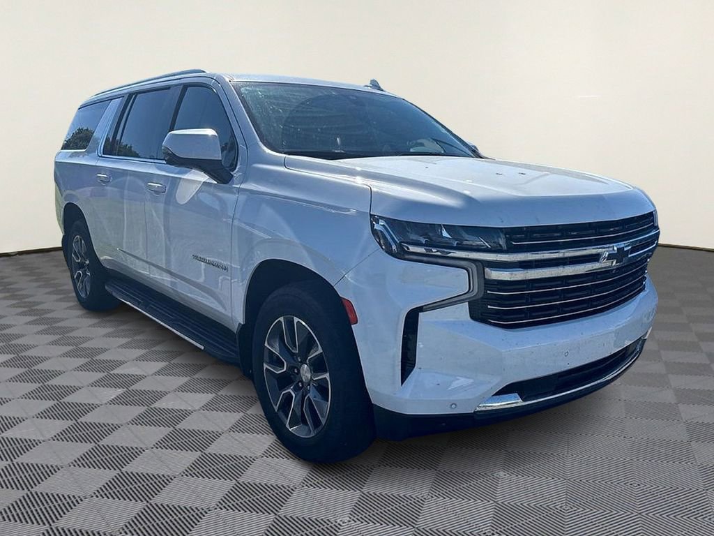 Used 2021 Chevrolet Suburban LT w/ Luxury Package AWD/4WD image 1