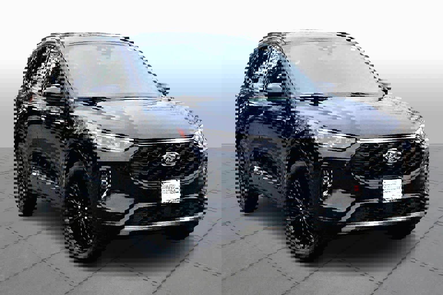 Used 2023 Ford Escape ST-Line Elite image 3